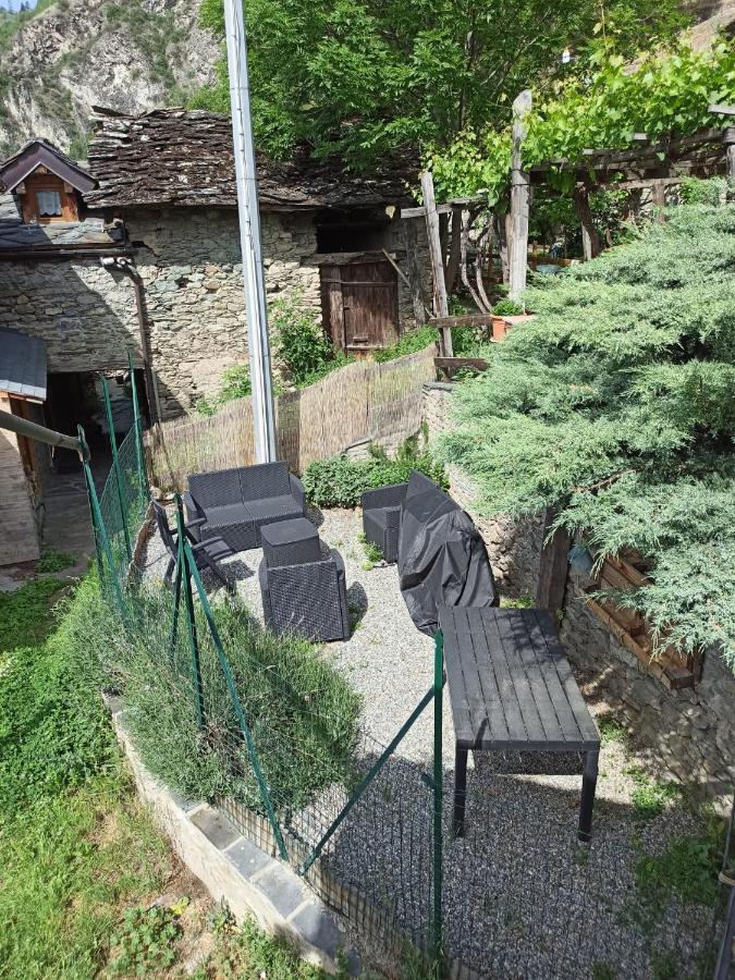 Maison Bellevue - Locazione Turistica Breve Leilighet Aosta Eksteriør bilde